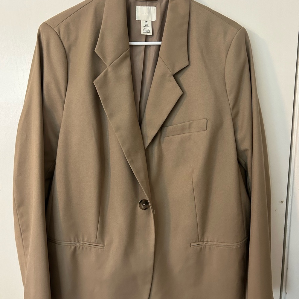 H&M Classic Beige Blazer